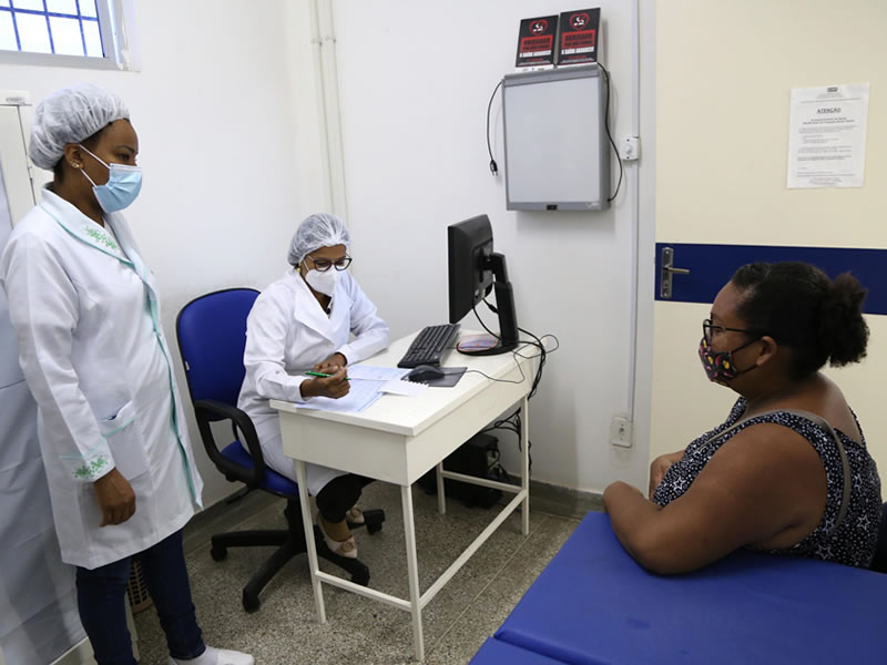 Prazo de acompanhamento nos postos de saúde para Auxílio Brasil termina na quinta (30)