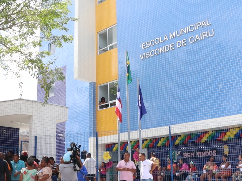 Prefeitura entrega nova escola municipal em Paripe; unidade é 18ª inaugurada desde 2021