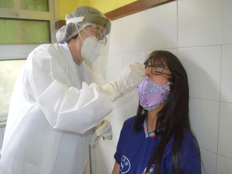 Comunidade escolar de Paripe participa das testagens para coronavírus