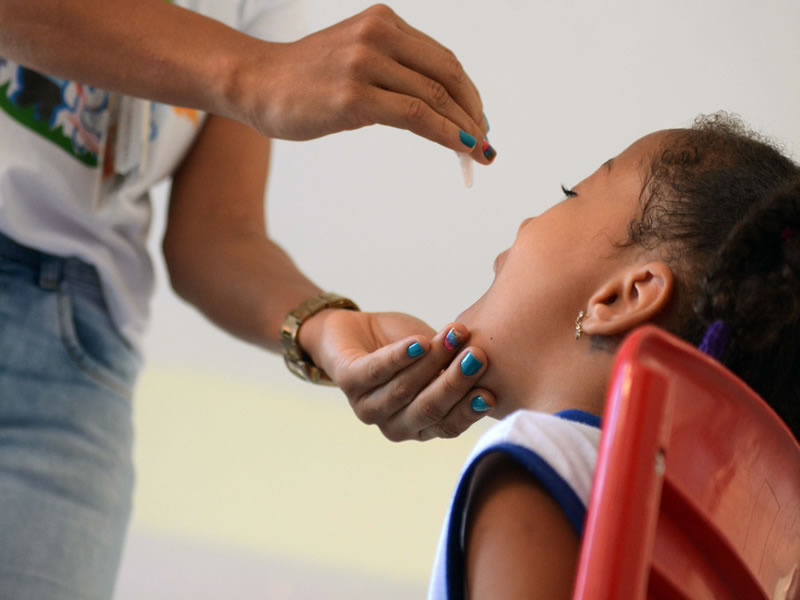Campanha de vacinação contra pólio e sarampo é prorrogada em Salvador