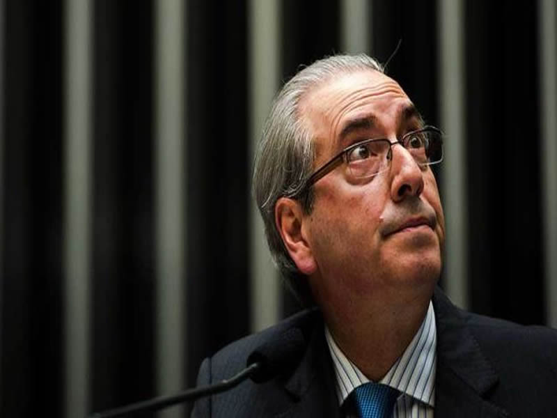 STF afasta Cunha do mandato como deputado federal