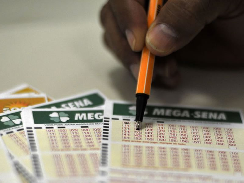 Mega-Sena acumulada sorteia hoje prêmio de R$ 200 milhões
