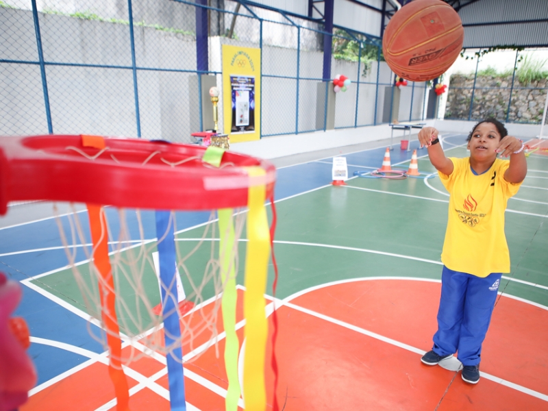 Escola Municipal de Periperi realiza paralimpíada para trabalhar inclusão