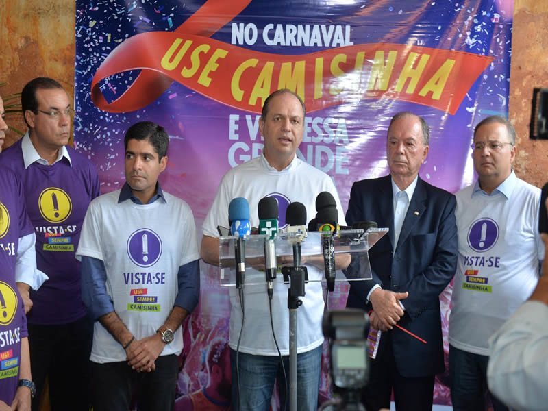 Salvador é palco de lançamento de campanha nacional contra Aids no Carnaval