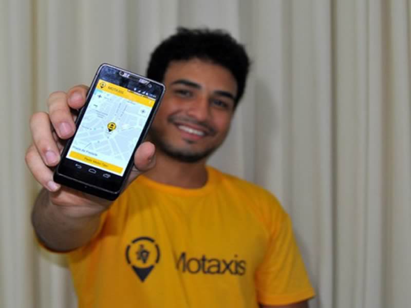 Uber em duas rodas: Aplicativo de mototaxistas chega a Salvador